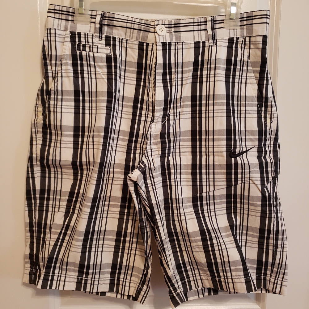 Nike Dress Shorts (30)